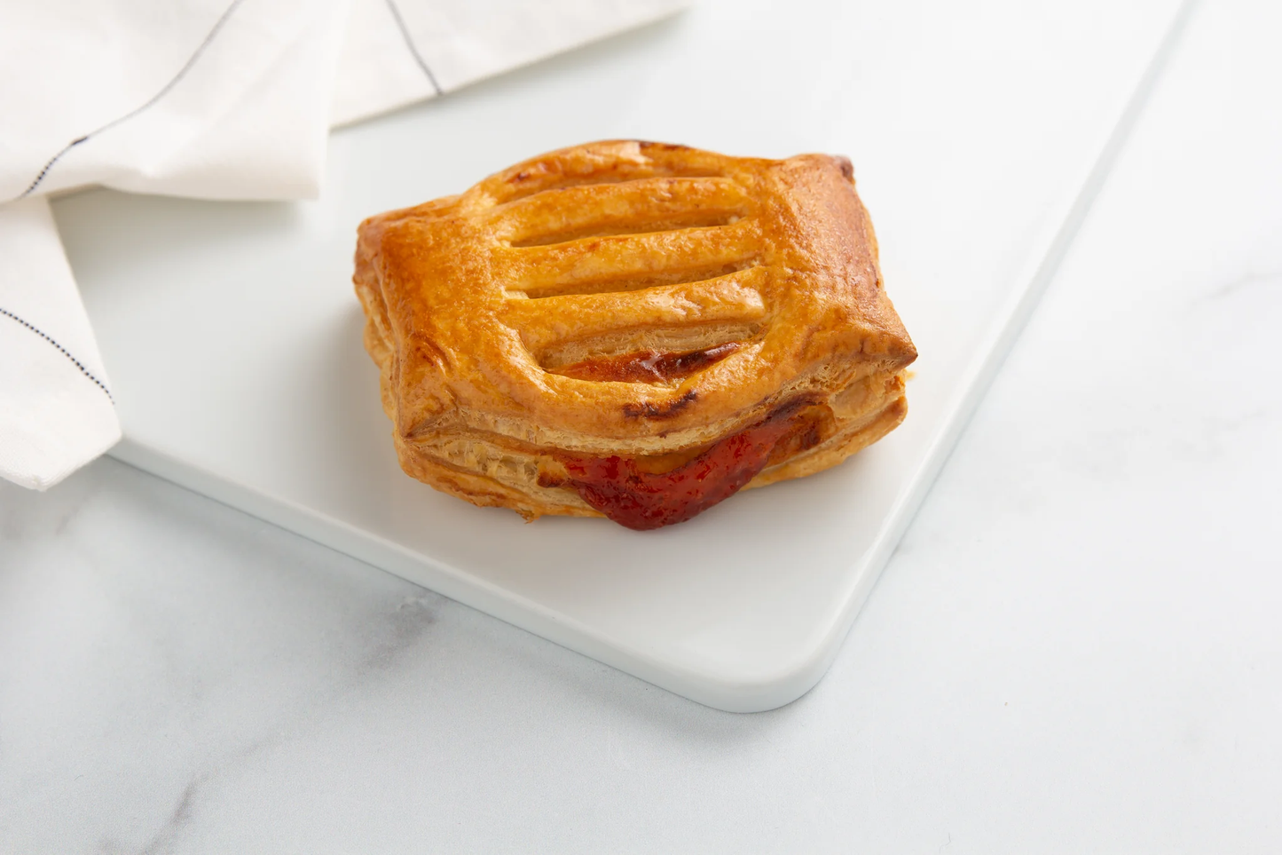 Refugiado (Guava and Cheese Strudel)