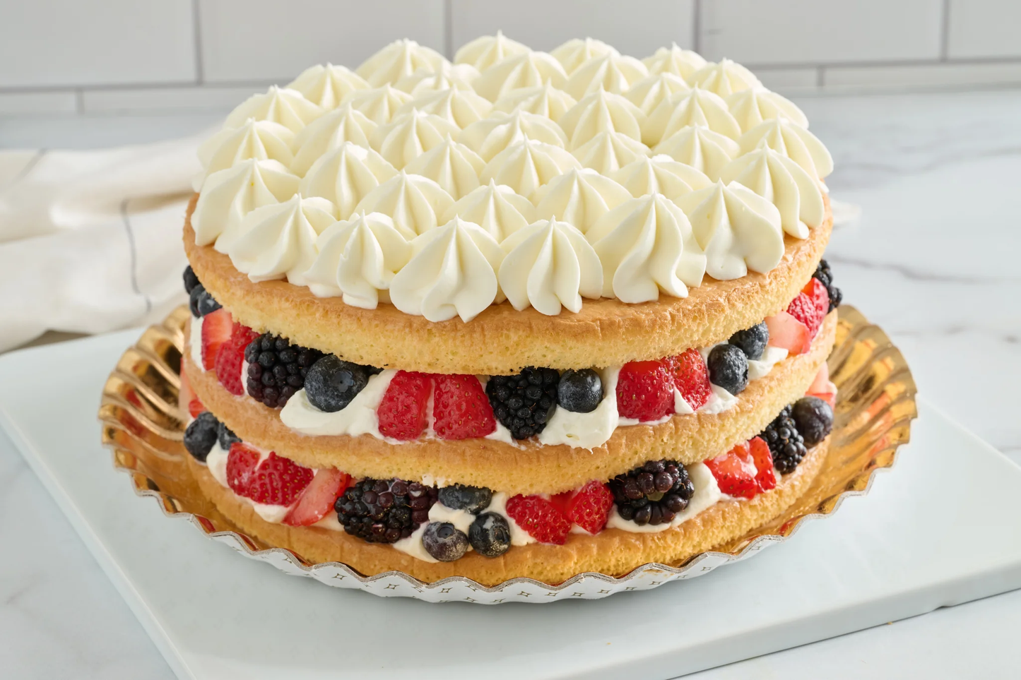 Milk’N Berries Cake