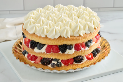 Milk’N Berries Cake